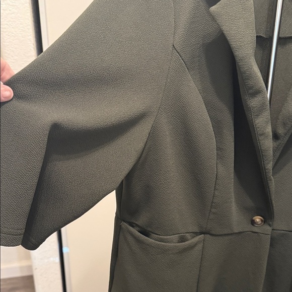 Bloom Chic Green Textured Stretchy Minimalist Women's Blazer Size 14/16 Career - Picture 3 of 13
